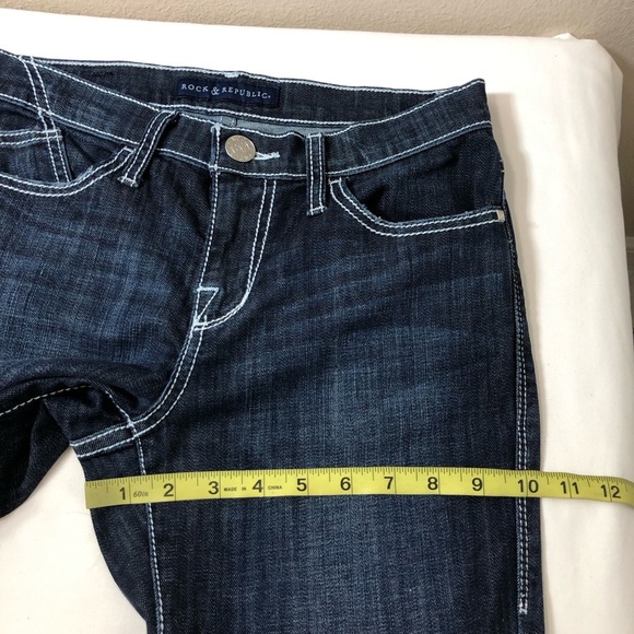 Rock & Republic Kasandra Embroidered Midrise Dark Blue  Wash Bootcut Jeans 4M - Picture 13 of 16
